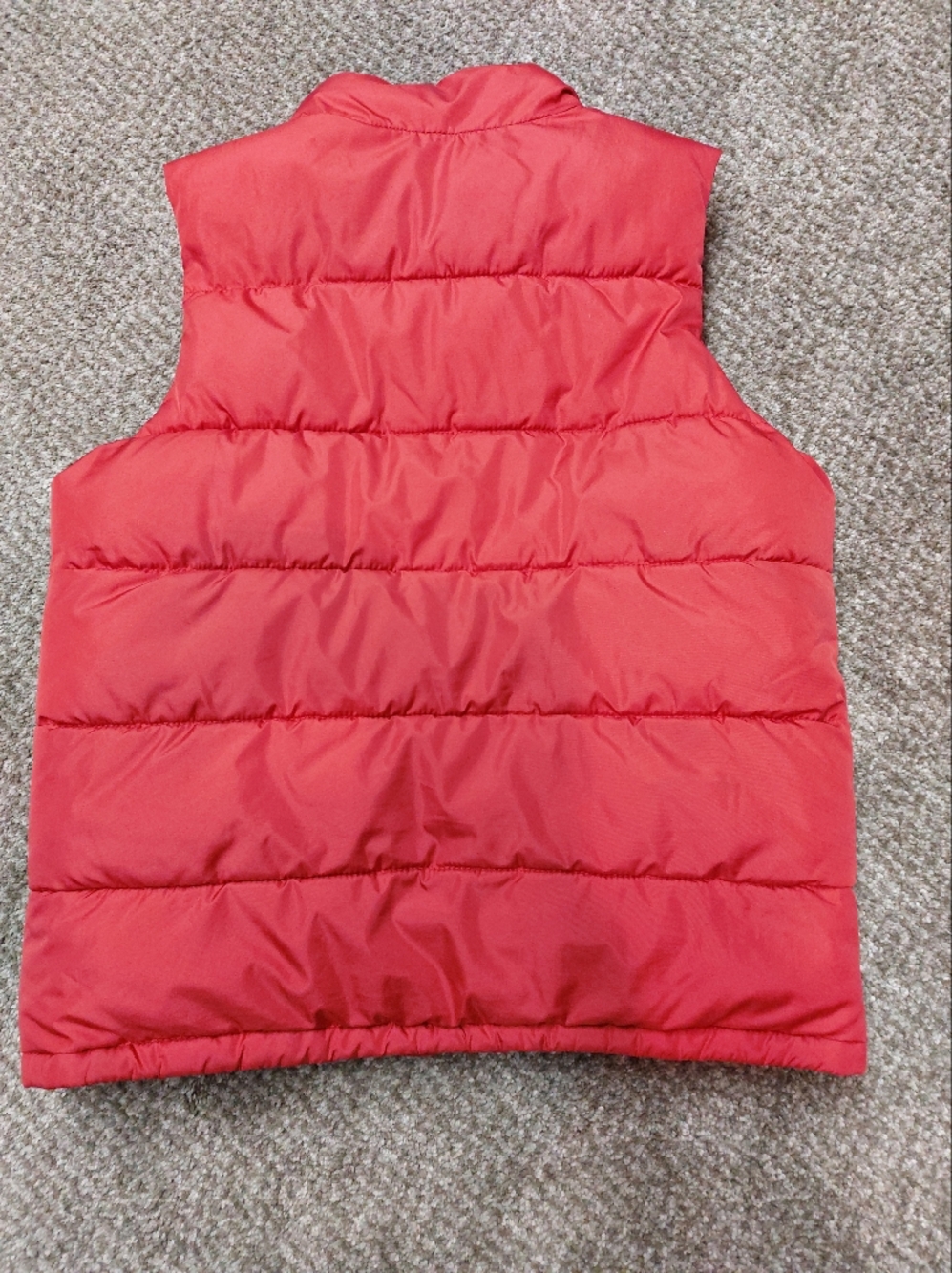 Kids GAP Red Quilted Vest - Picture 2 of 3